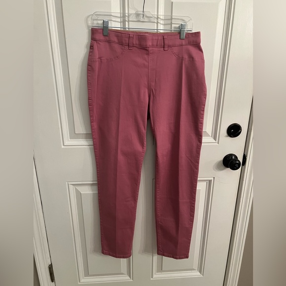 Orvis Pants - ORVIS ORANGE TONE WOMEN’S STRETCH TWILL PANTS.  HIGH QUALITY STRETCH